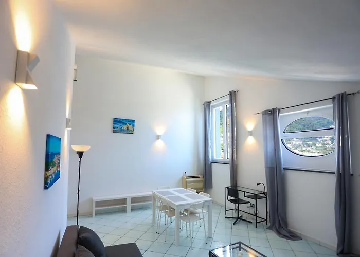 Panoramico La Rosa Dei Venti-libeccio 아파트 이스키아